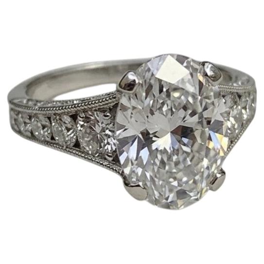 Anillo de compromiso con diamante ovalado de 3 quilates certificado por el GIA, de Tacori