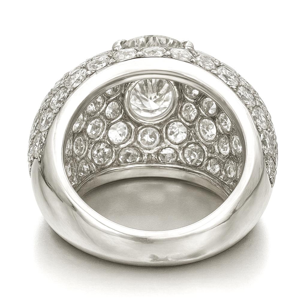 Diamante ovalado de 3 quilates certificado por GIA  Anillo Pave Corte oval en venta