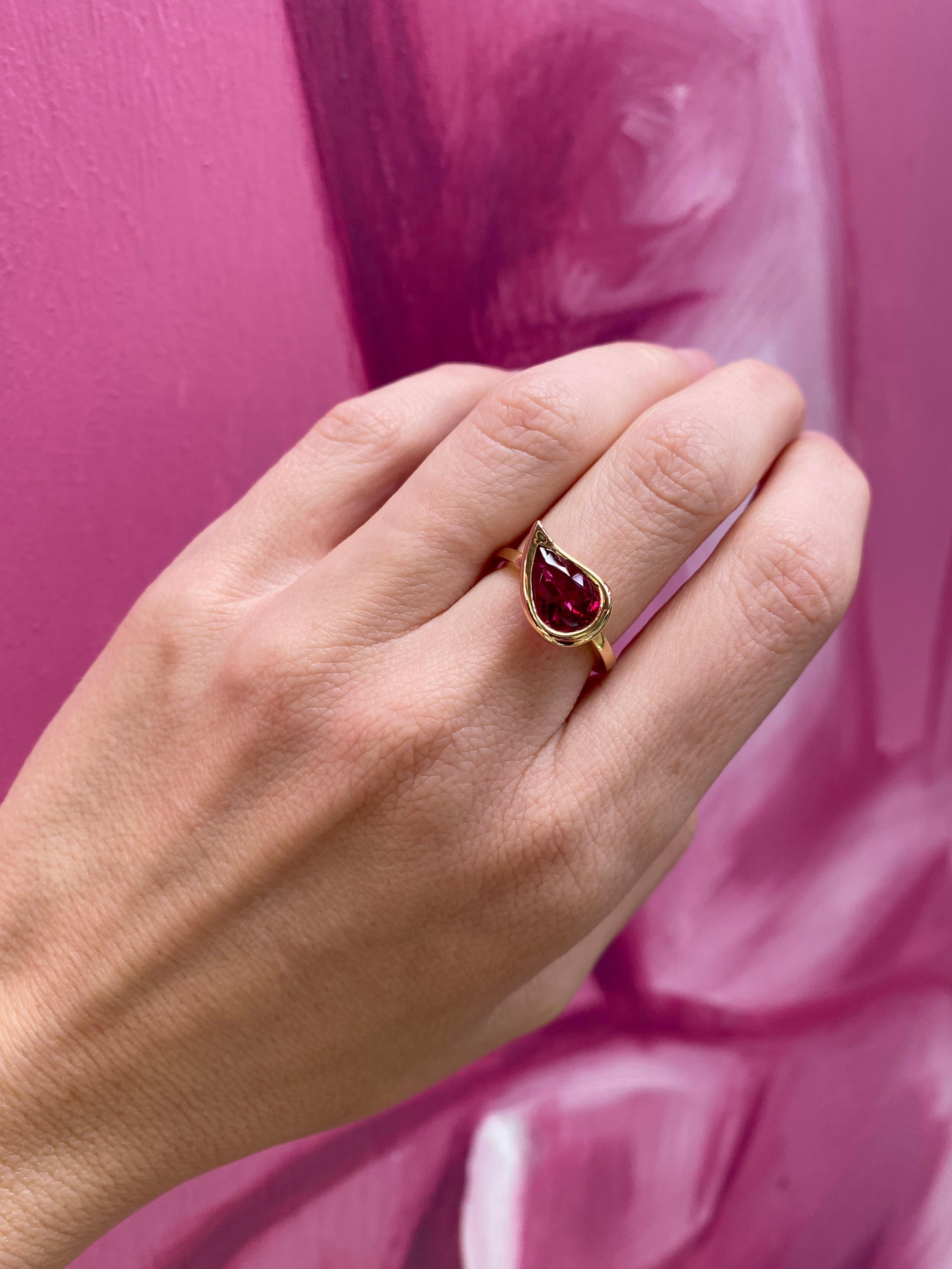 GIA Certified 3 Carat Pear Shaped Tanzanian Ruby Freeform Ring For Sale 5