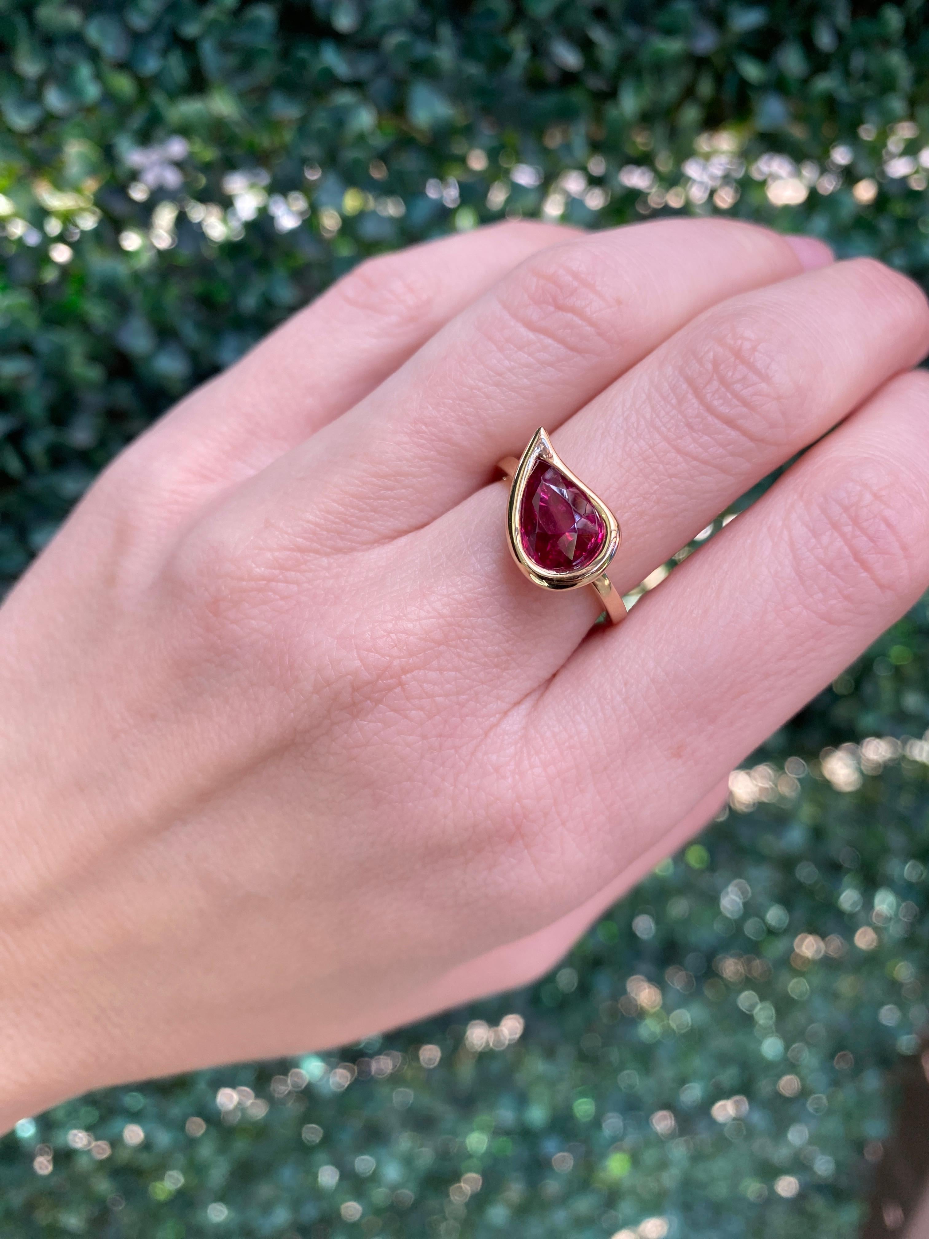 GIA Certified 3 Carat Pear Shaped Tanzanian Ruby Freeform Ring For Sale 8