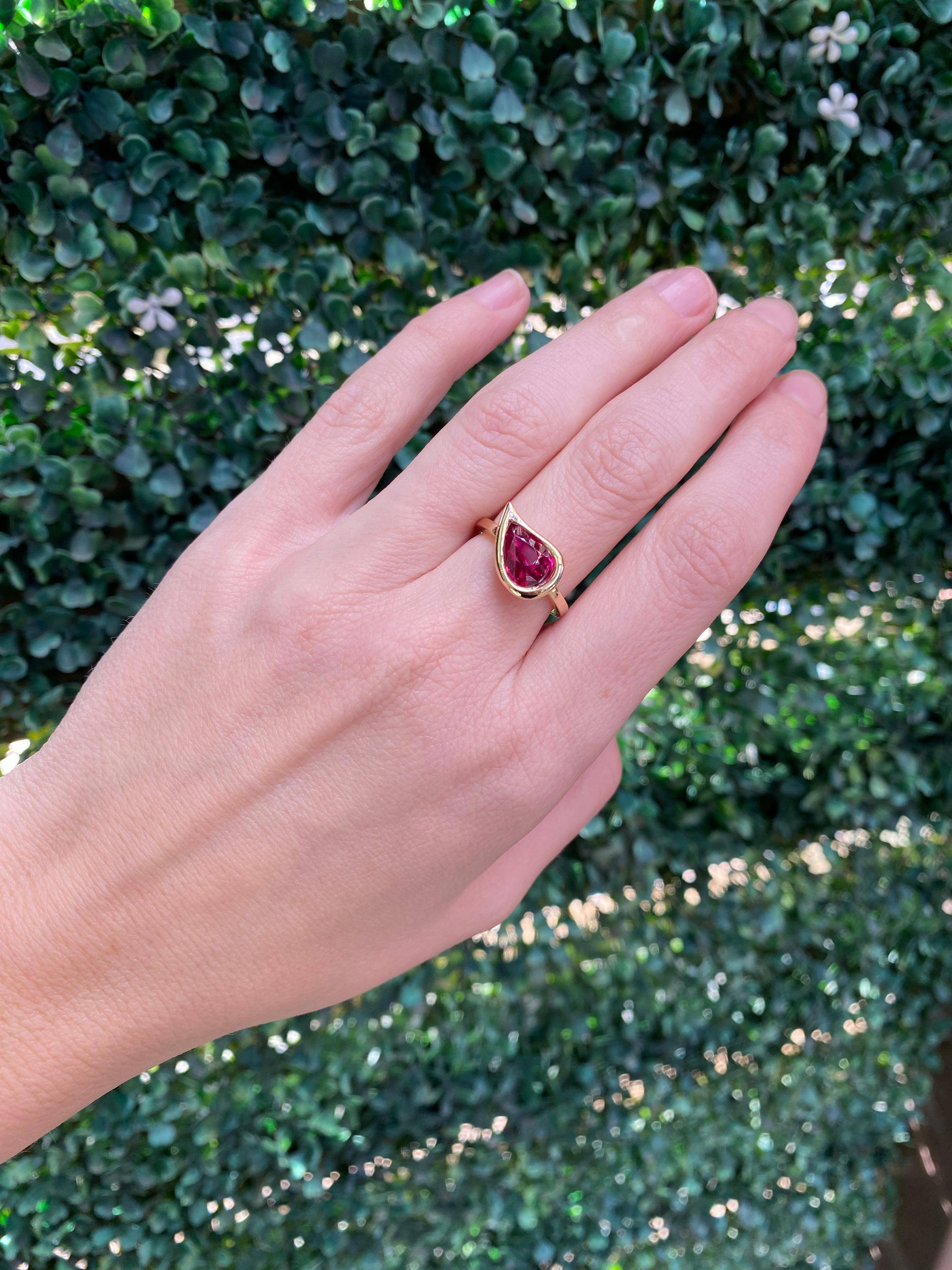 GIA Certified 3 Carat Pear Shaped Tanzanian Ruby Freeform Ring For Sale 10