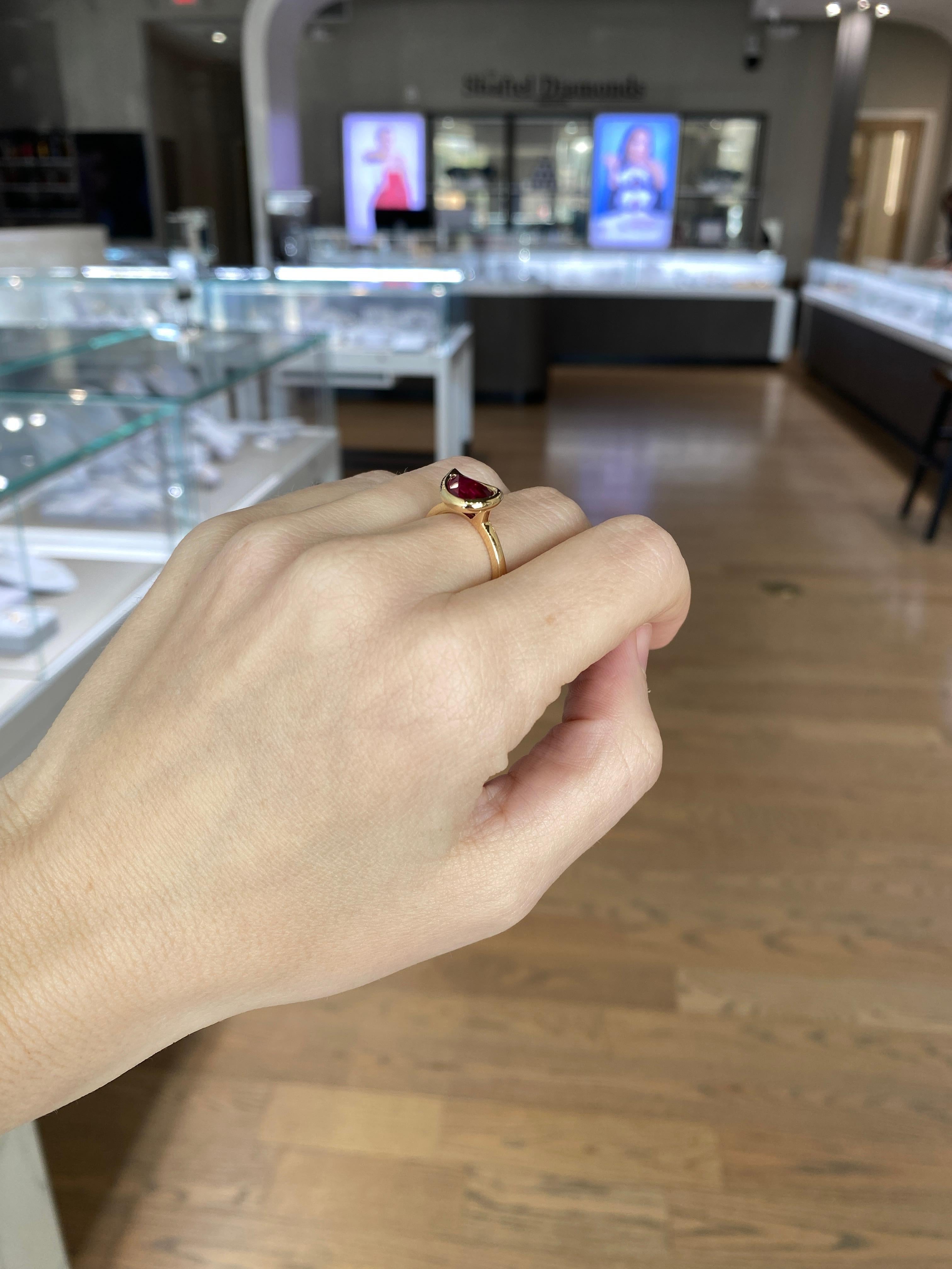 GIA Certified 3 Carat Pear Shaped Tanzanian Ruby Freeform Ring For Sale 2