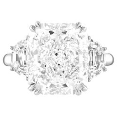 GIA Certified 3 Carat Radiant Cut Diamond Platinum Engagement Ring