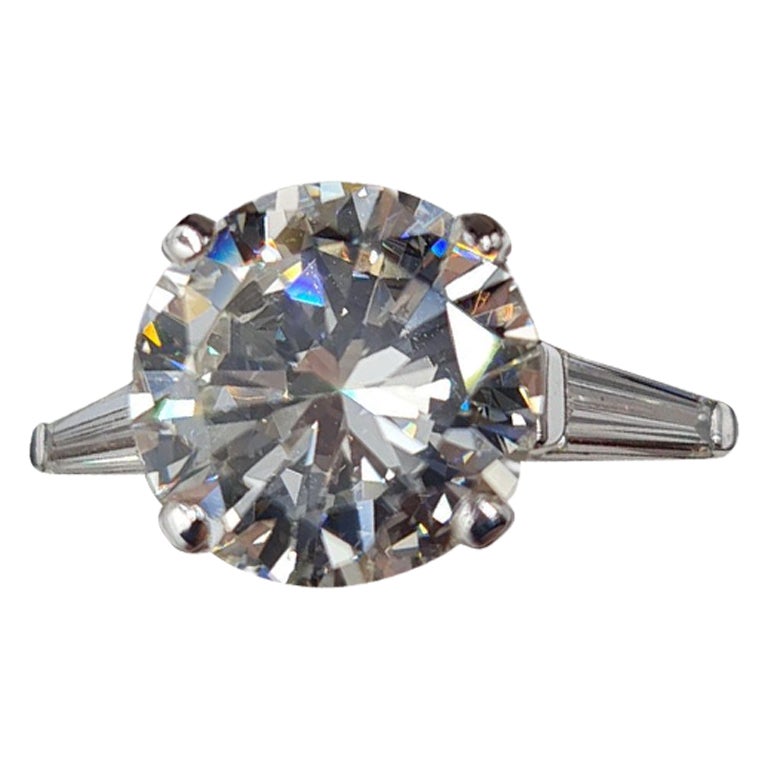 Bague en diamant certifié GIA de 3 carats à taille ronde et brillante