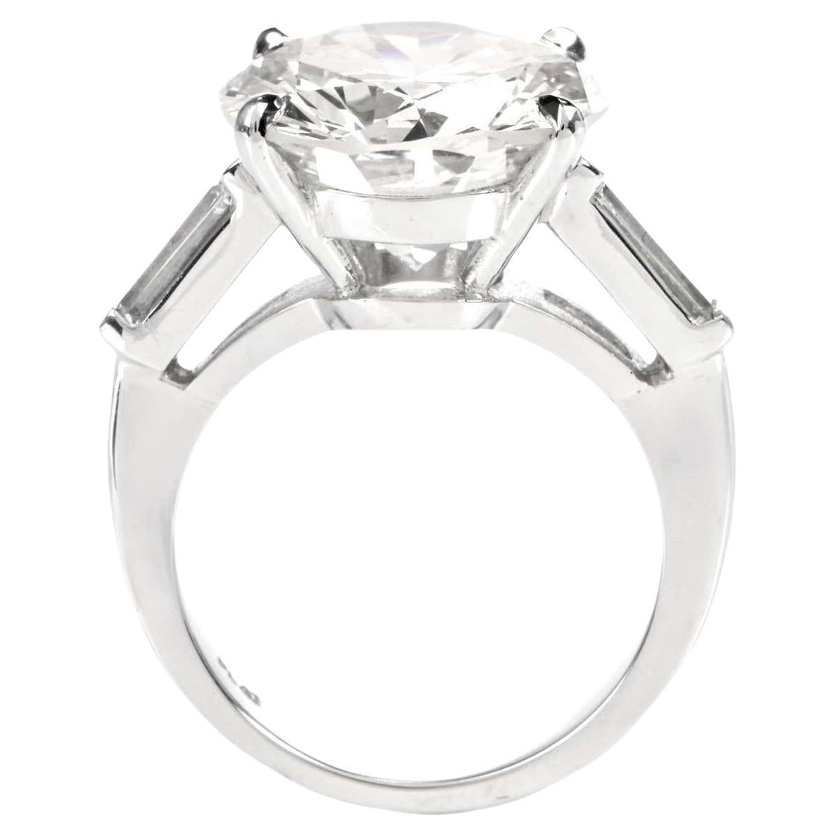Ce gros diamant de 3,00 carats certifié GIA triple excellent est d'une blancheur éclatante, 100% propre à l'œil et d'une brillance absolument phénoménale ! Ce diamant a été sélectionné à la main parce qu'il est tout à fait propre à l'œil, de couleur