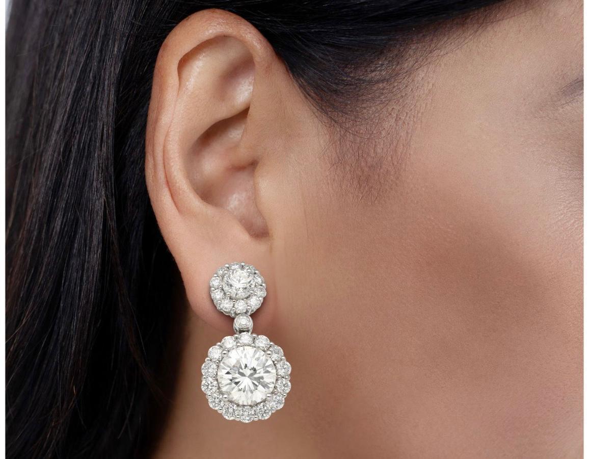 GIA-zertifizierte 3 Karat Diamant-Tropfen-Ohrringe mit 2-Stein-Diamant im Rundschliff im Zustand „Neu“ im Angebot in Miami, FL