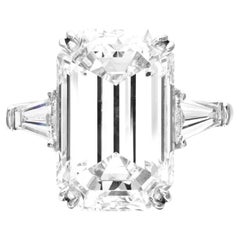 GIA Certified 3 Carat TYPE 2A Emerald Tapered Ring