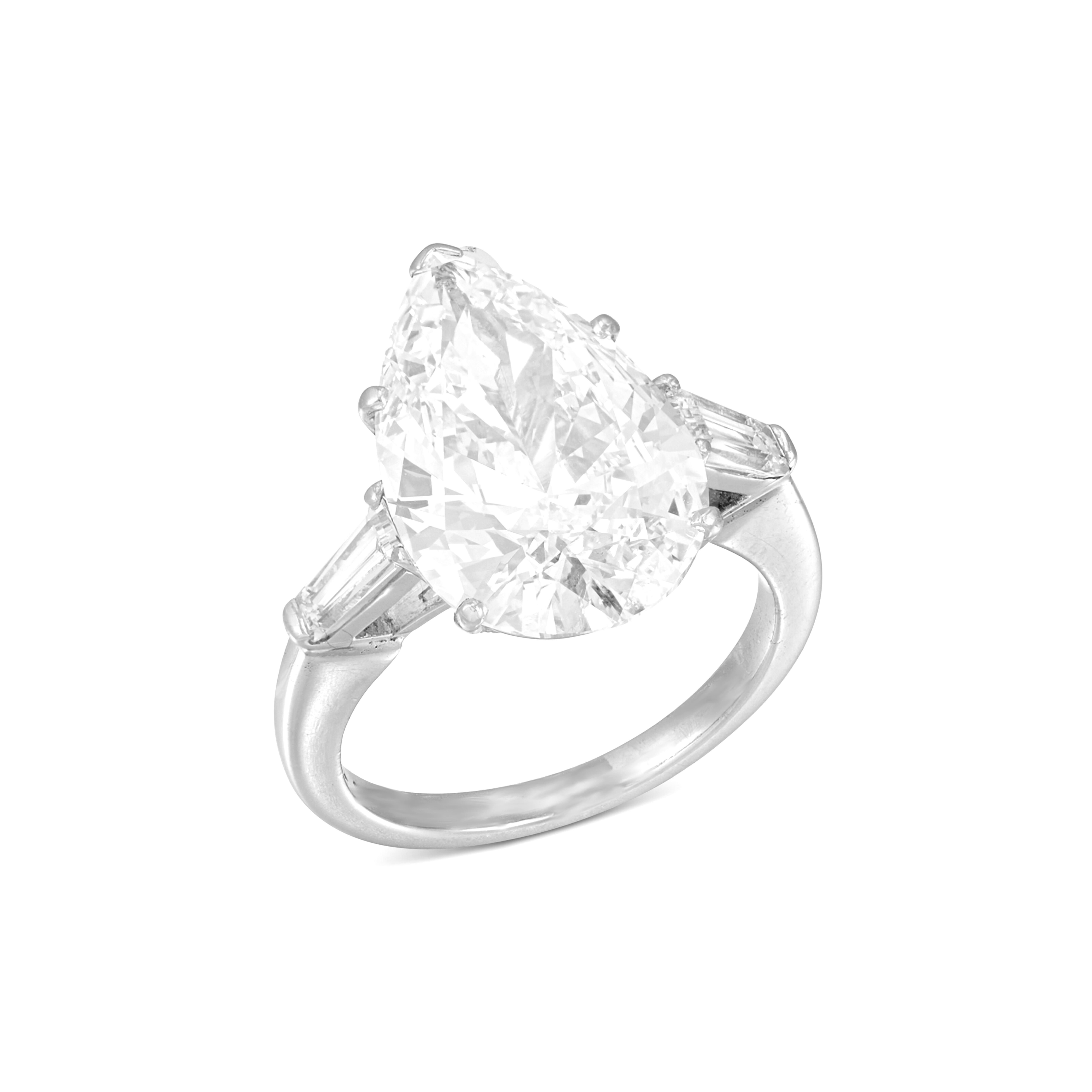 GIA Certified 3 Ct. Pear Cut Diamond Platinum Ring Contemporáneo en venta