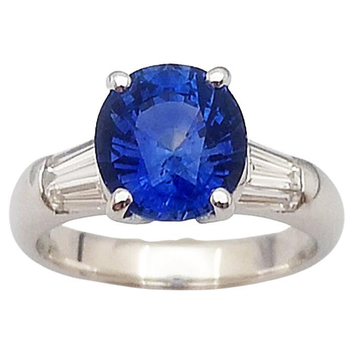 GIA Certified 3 Cts Blue Sapphire with Diamond Ring Set in 18 Karat White Gold For Sale