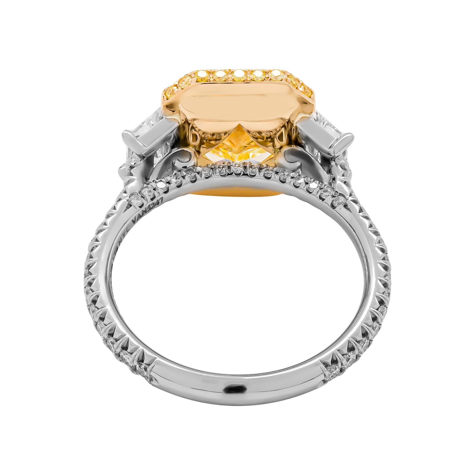 Modern GIA Certified 3-Stone Ring with 3.04ct Fancy Light Yellow VS2 Radiant For Sale