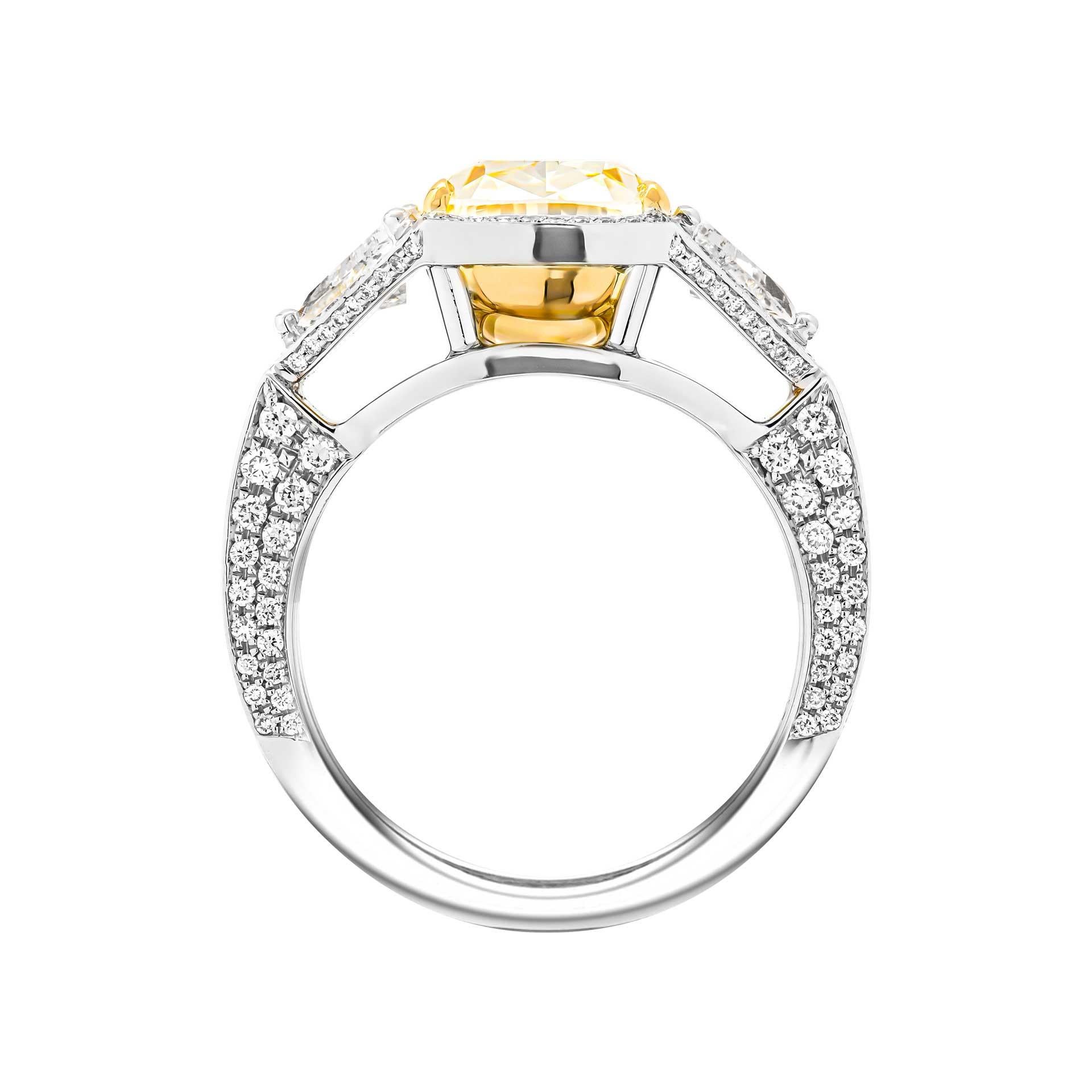 3 stone ring design for female