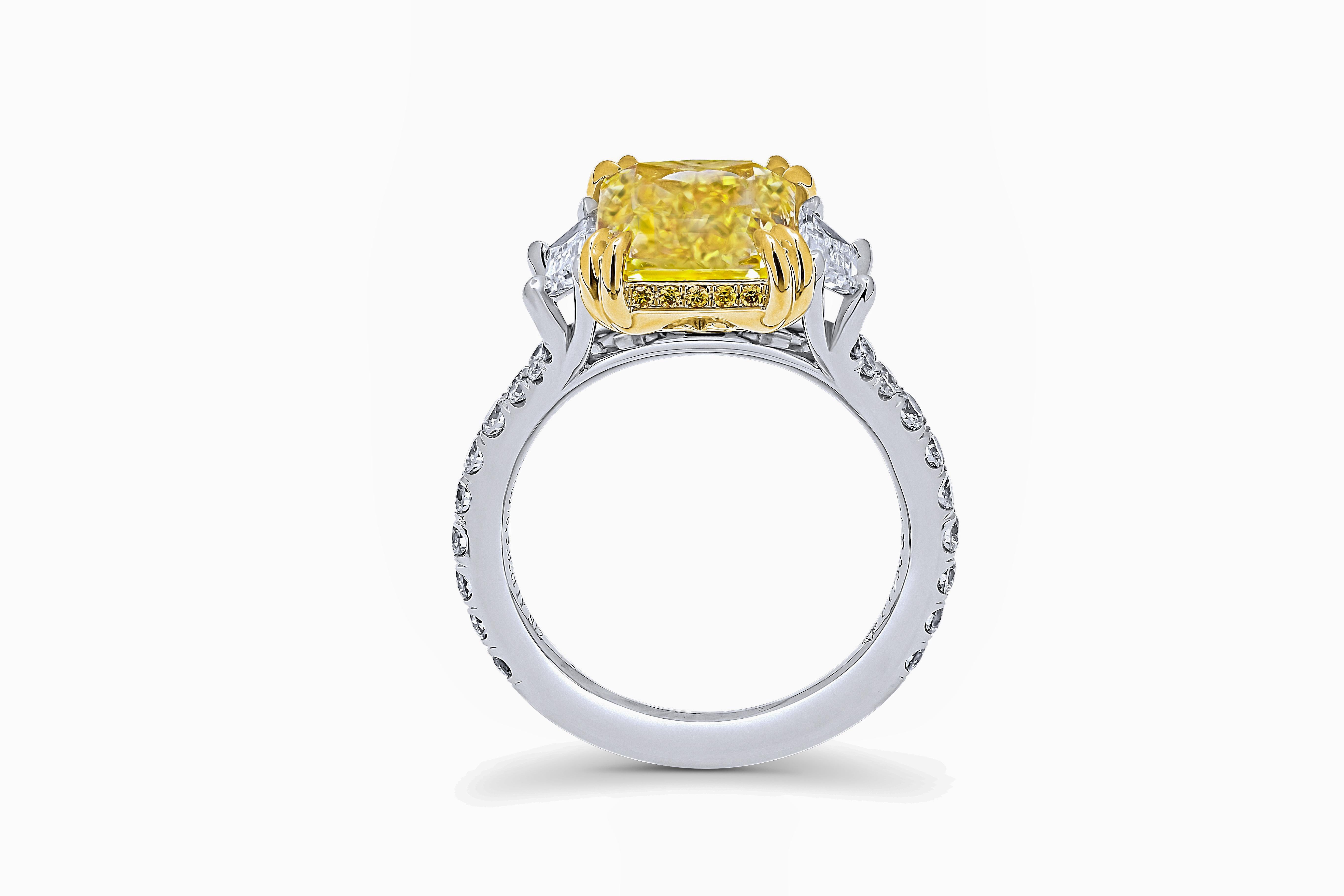 Modern GIA Certified 3 Stone Ring with 5.02ct Fancy Intense Yellow Radiant Cut For Sale