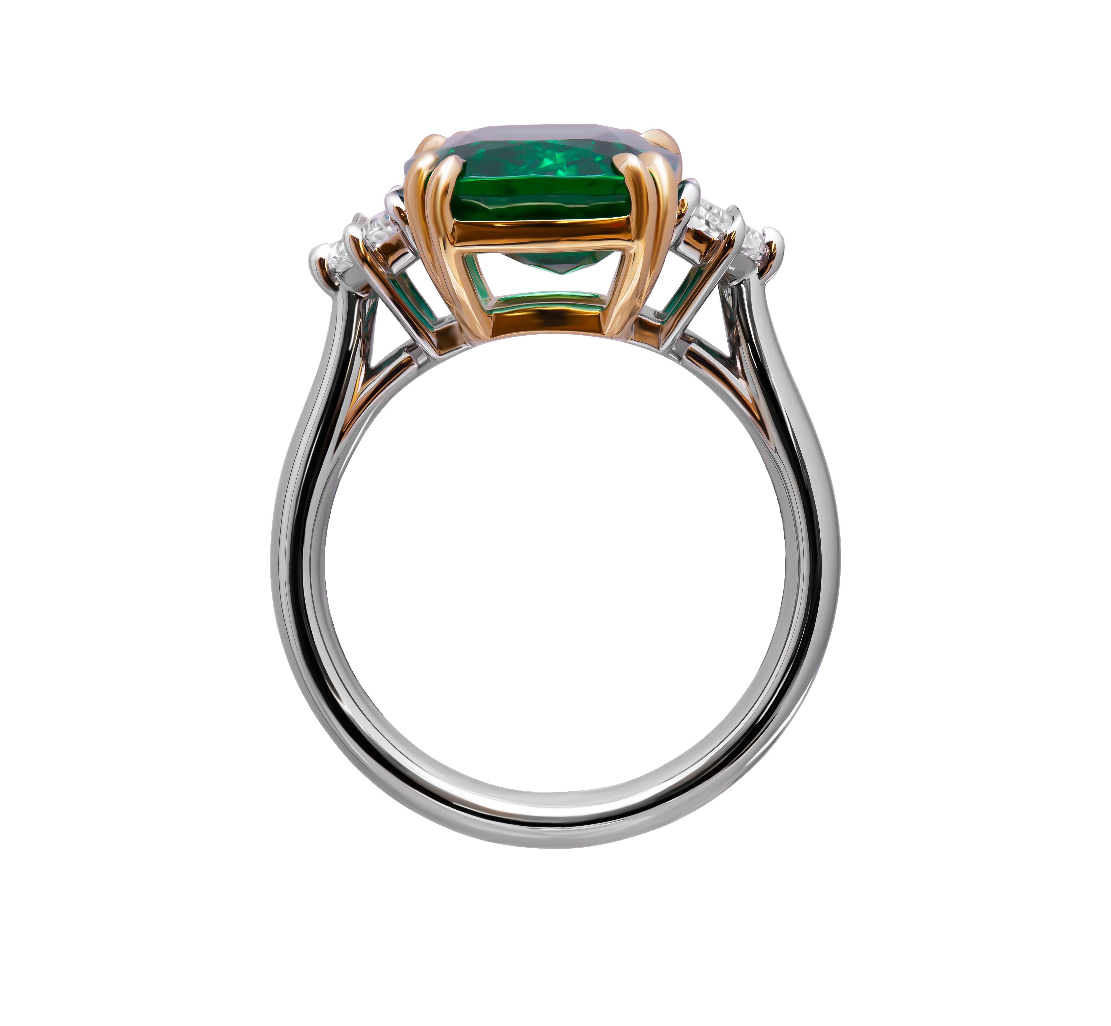 Modern GIA Certified 3 stone ring with 5.03ct Green Emerald Cushion Cut For Sale