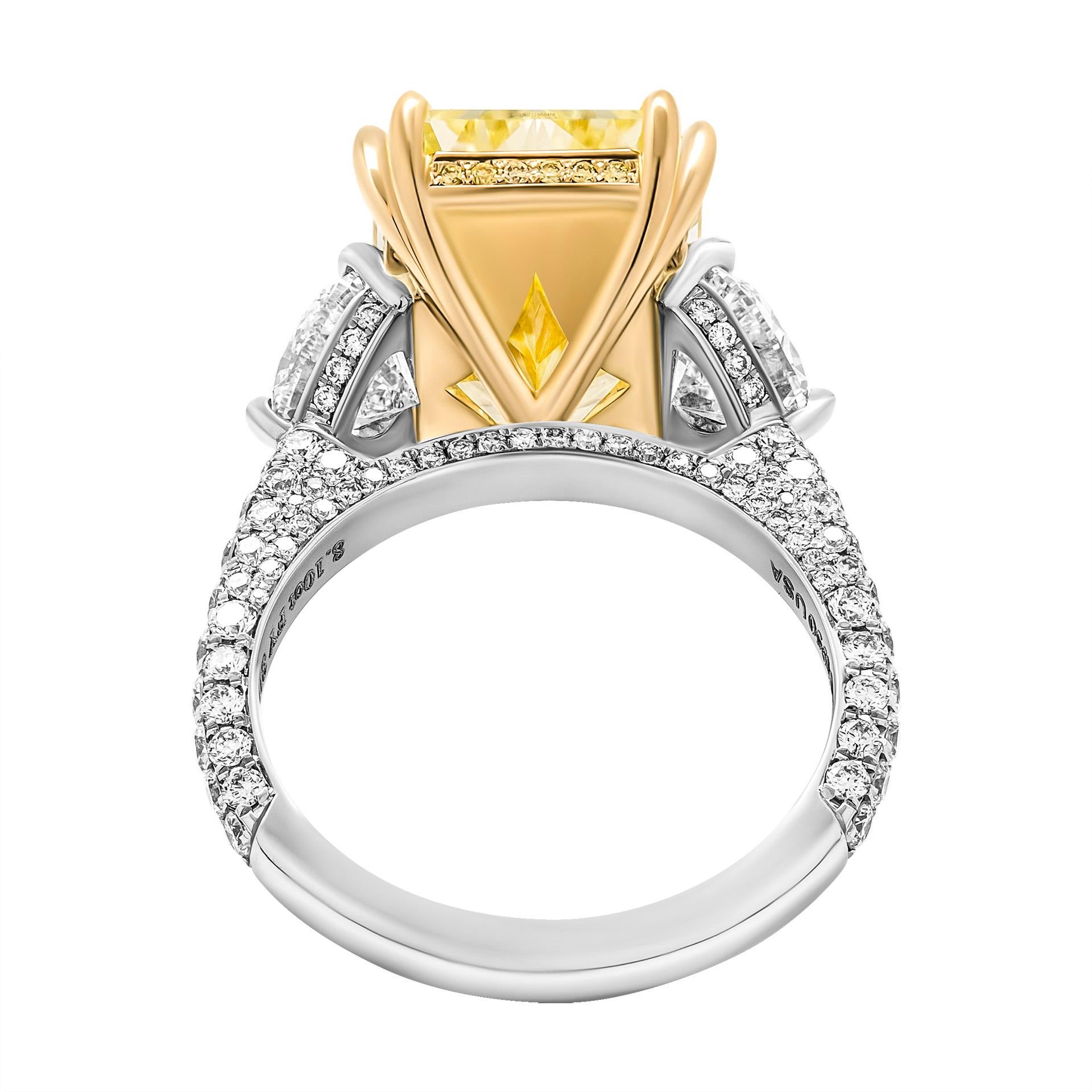 GIA Certified 3 Stone Ring with 8.10ct Fancy Yellow Radiant Cut Diamond In New Condition In New York, NY