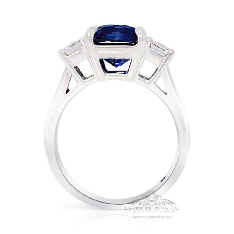 GIA Certified 3 Stone Sapphire Ring, 4.22ct Platinum 950 GIA Certified X 3 For Sale 1