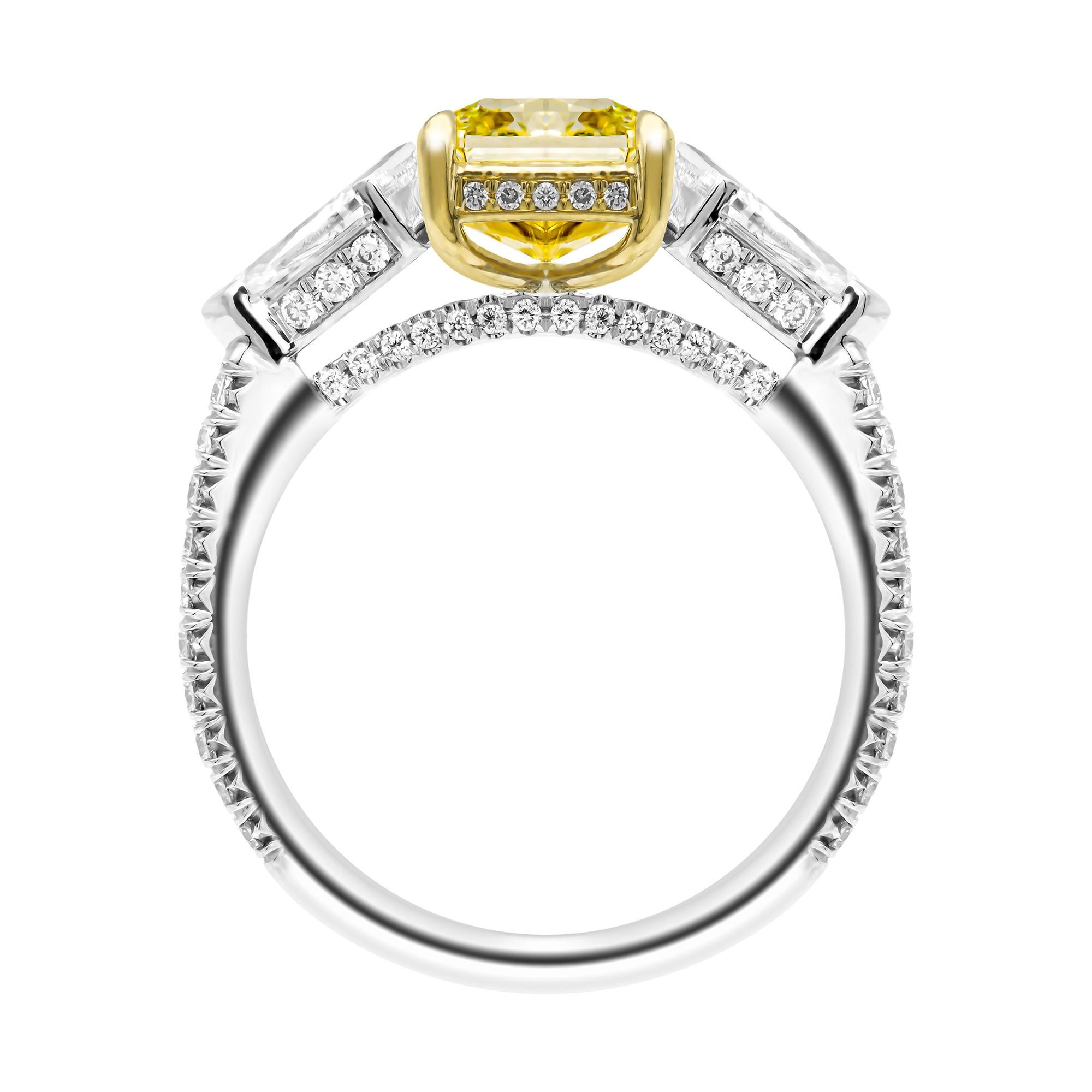 Art Deco GIA Certified 3-Stone with 2.50 Carat Fancy Light Yellow VS1 Radiant Diamond