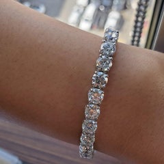GIA Certified 25 Carat Round Brilliant Cut Diamond Tennis Bracelet