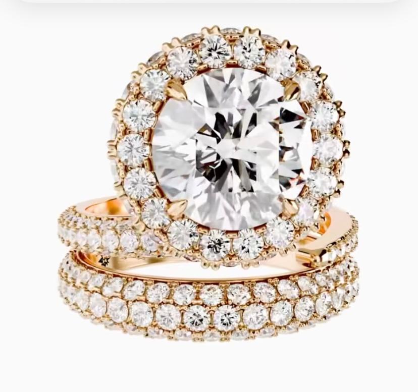 da uomo o donna GIA Certified 3.00 Carat F/VS1 Round Brillant Diamond Shape Anello in oro 18K in vendita