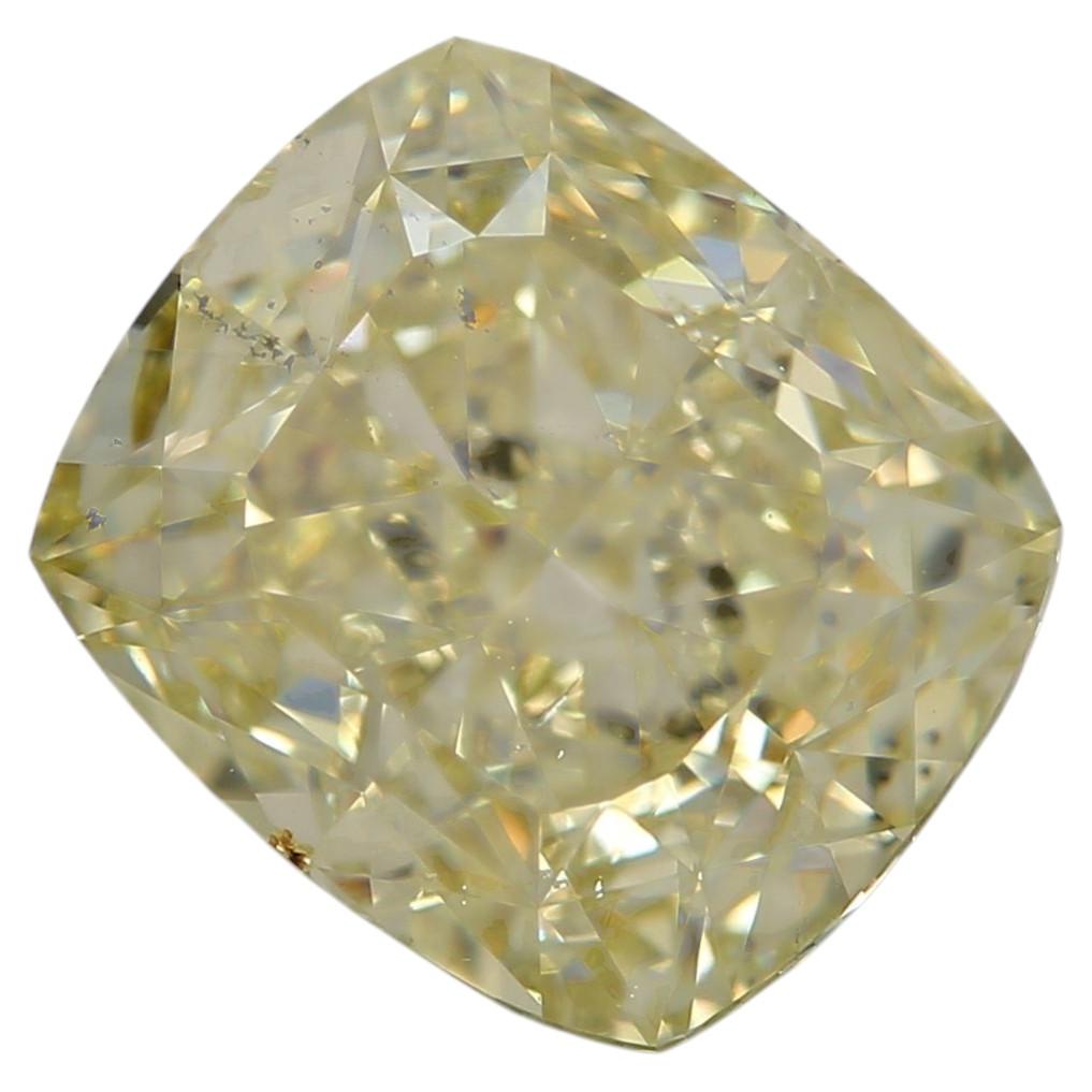 Diamante certificado por el GIA de 3,00 quilates, de color amarillo con tonos marrones y verdosos, pureza Si1