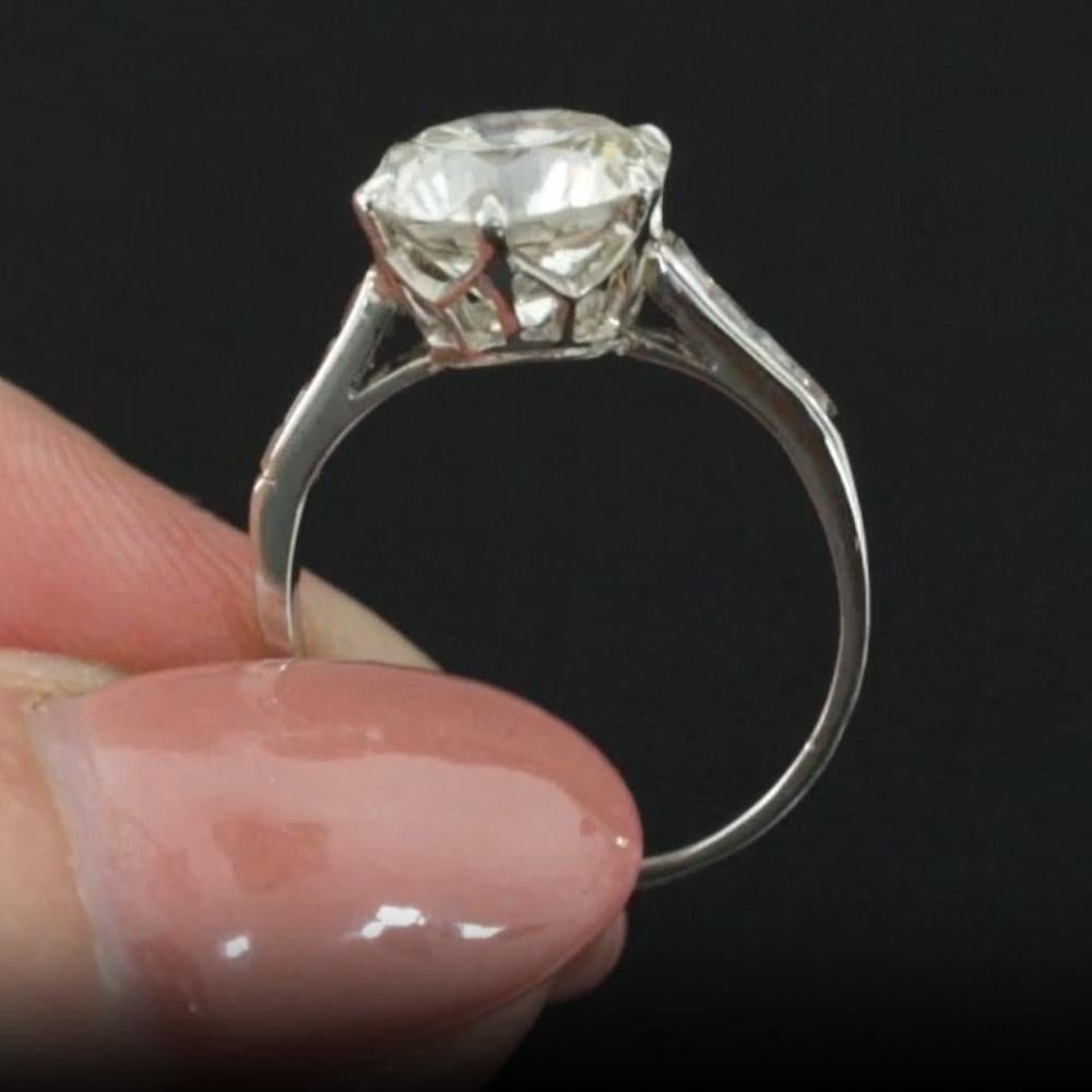 GIA Certified 3.00 Carat Old Transitional Cut Diamond Engagement Ring Platinum In Excellent Condition For Sale In Chicago, IL