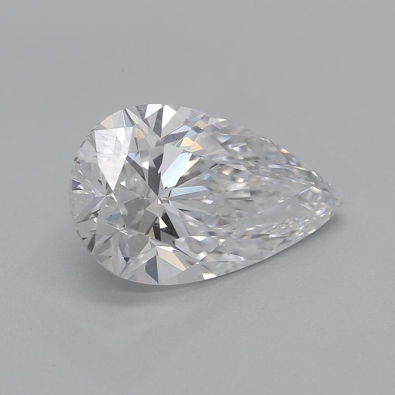Un anello con diamante radioso con una splendida pietra centrale a forma di pera, del peso di 3,00 e certificata per la sua eccezionale qualità con D e VS2. Questo squisito pezzo è realizzato in lussuoso platino, con un'intricata incastonatura a più