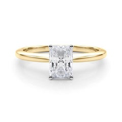 Bague solitaire à diamant radiant de 3,00 carats, certifiée par la GIA et sertie sur le pourtour
