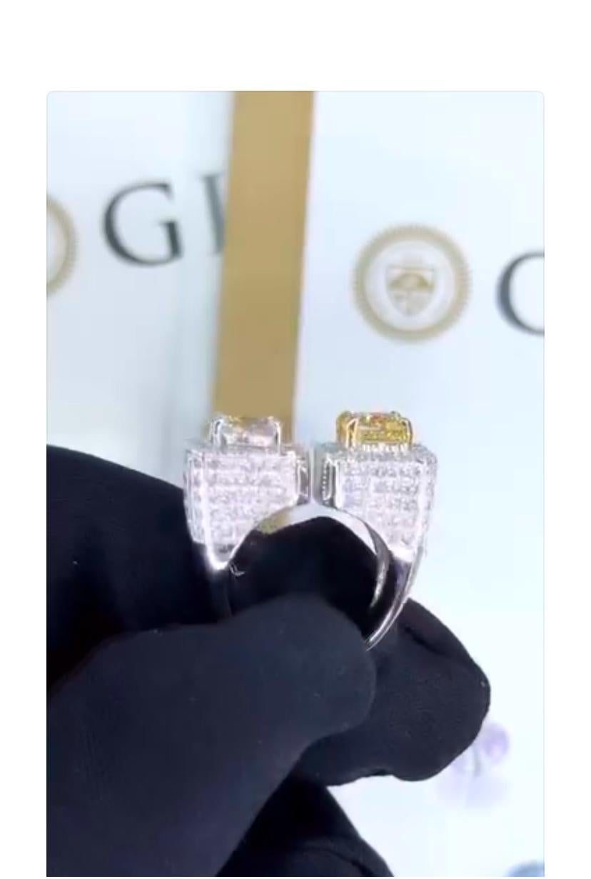 GIA Certified 3.00 Carats Diamonds 18K Gold Ring For Sale 2