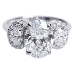 GIA Certified 3.00 Ct F/VS1 Oval Shape Diamond 18K Gold Ring
