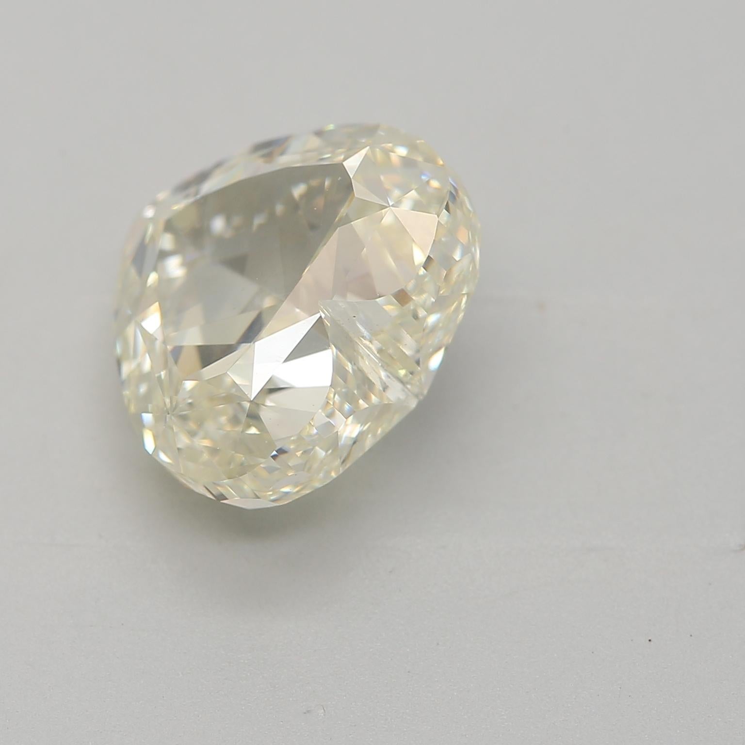 Heart Cut GIA Certified 3.00 S - T Colour VS1 Clarity Diamond