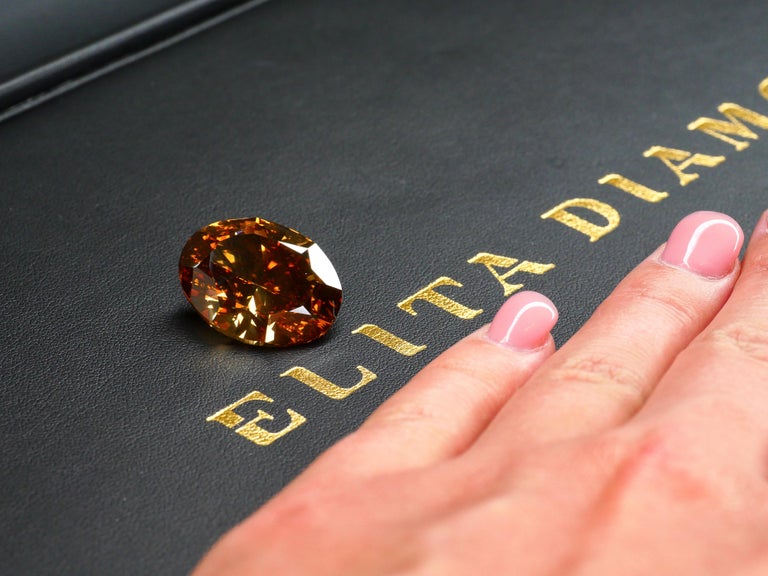 GIA Certified 30.03 Carat Diamond Fancy Intense Orange For Sale 2