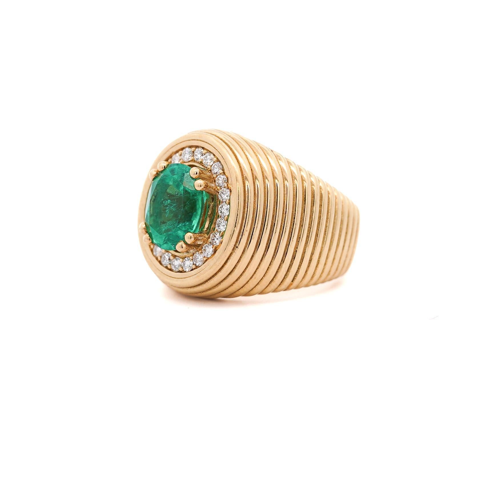 GIA Certified Oval Cut 3.01 Carat Colombian Emerald And Diamond Halo 18K Yellow Gold Unisex Statement Ring in Size 8. 

Details:
Metal: 18K Yellow Gold
Weight: 25.12 grams (gross)
Ring Size: 8 (resizable)
Face Dimensions: 18.4 x 17mm
Setting: