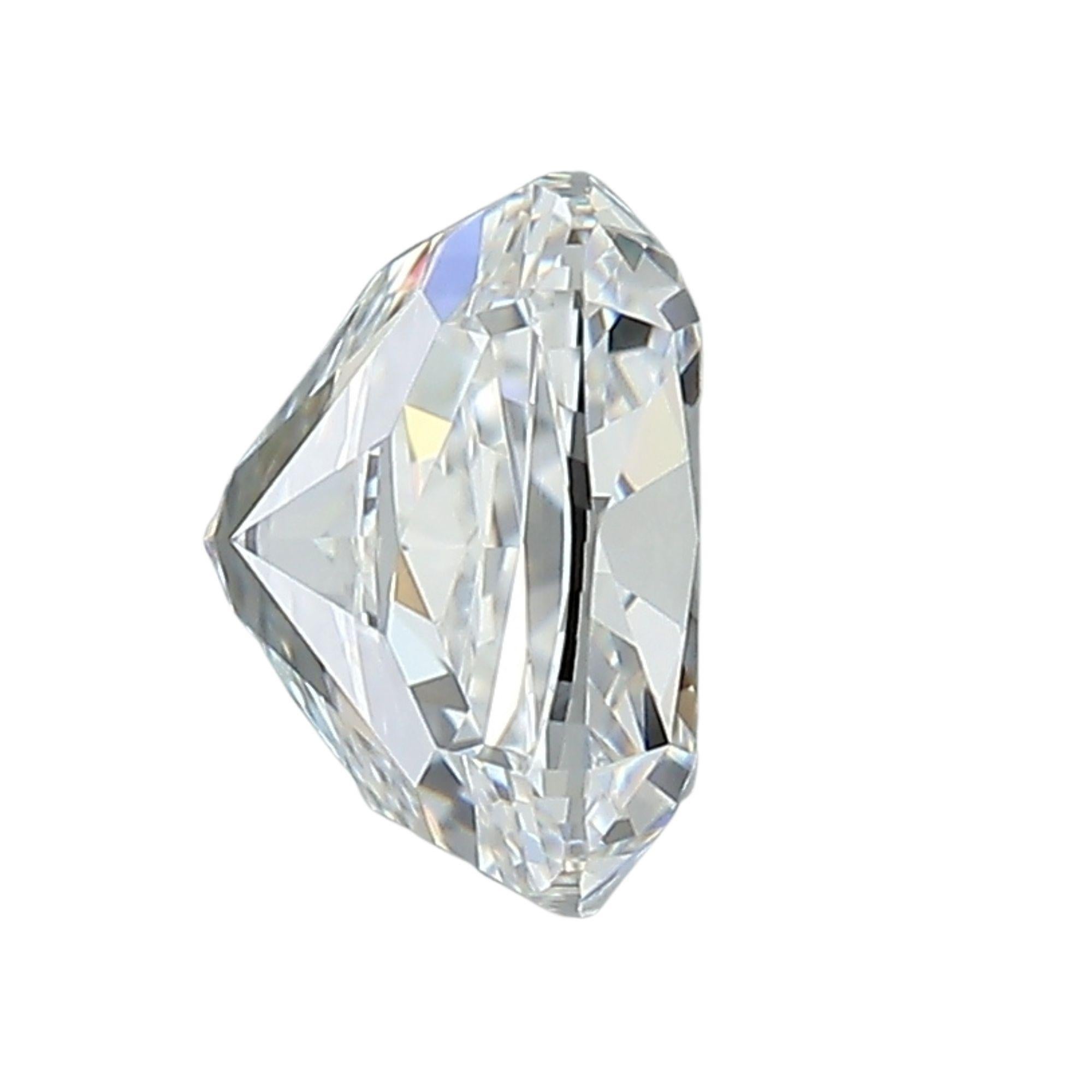 GIA Certified 3.01 Carat Cushion Cut E Color VVS1 Clarity Loose Diamond In condizioni buone in vendita a Miami, FL
