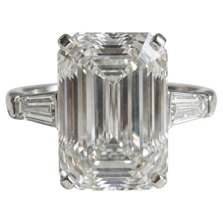 GIA Certified 3.01 Carat D Color VVS1 Emerald Cut Diamond Ring For Sale
