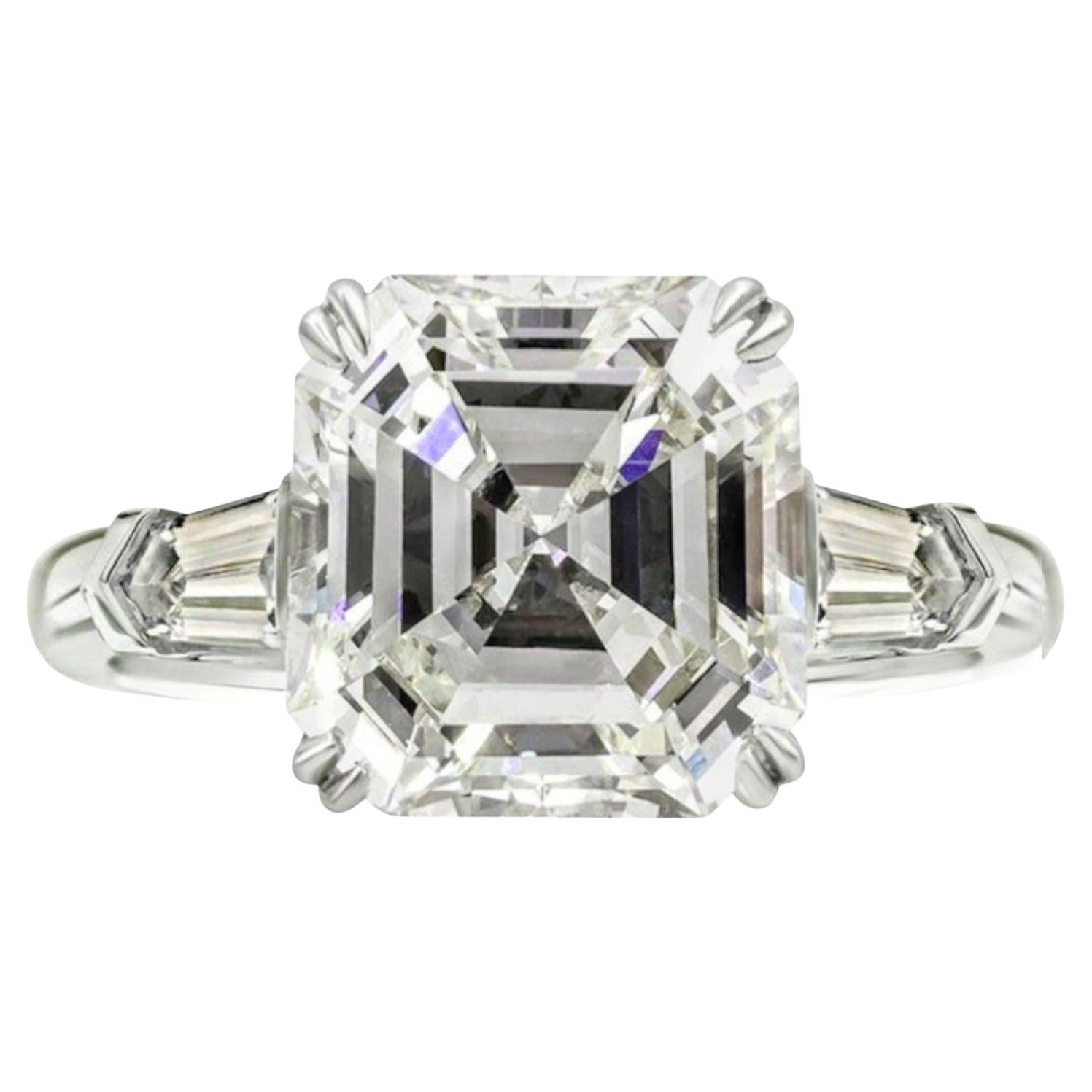 GIA-zertifizierter 3,01 Karat E VS1 Quadratischer Diamantring aus Platin mit Smaragdschliff