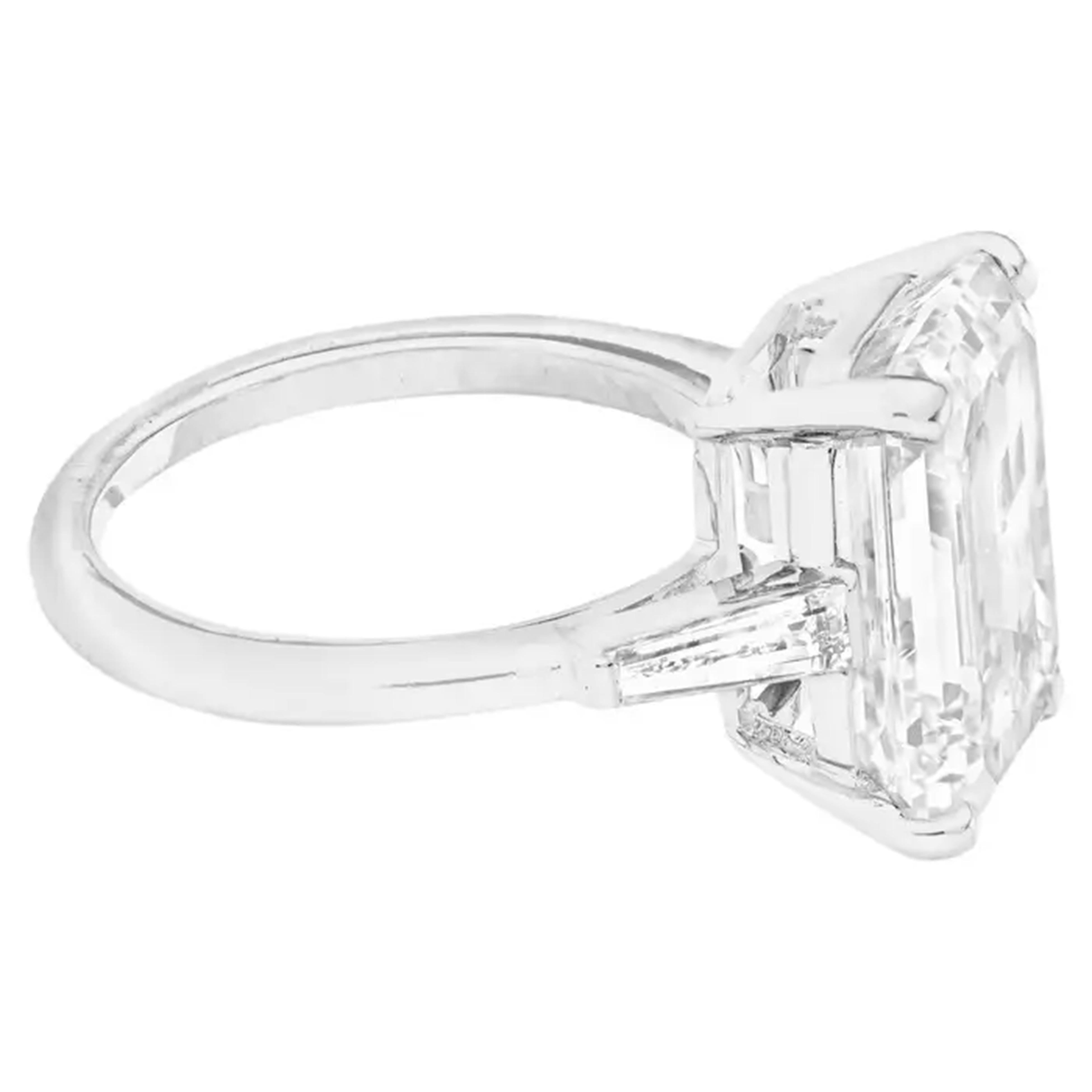 GIA Certified 3 Carat Emerald Cut D Color Flawless Clarity Diamond Ring In New Condition For Sale In Chicago, IL
