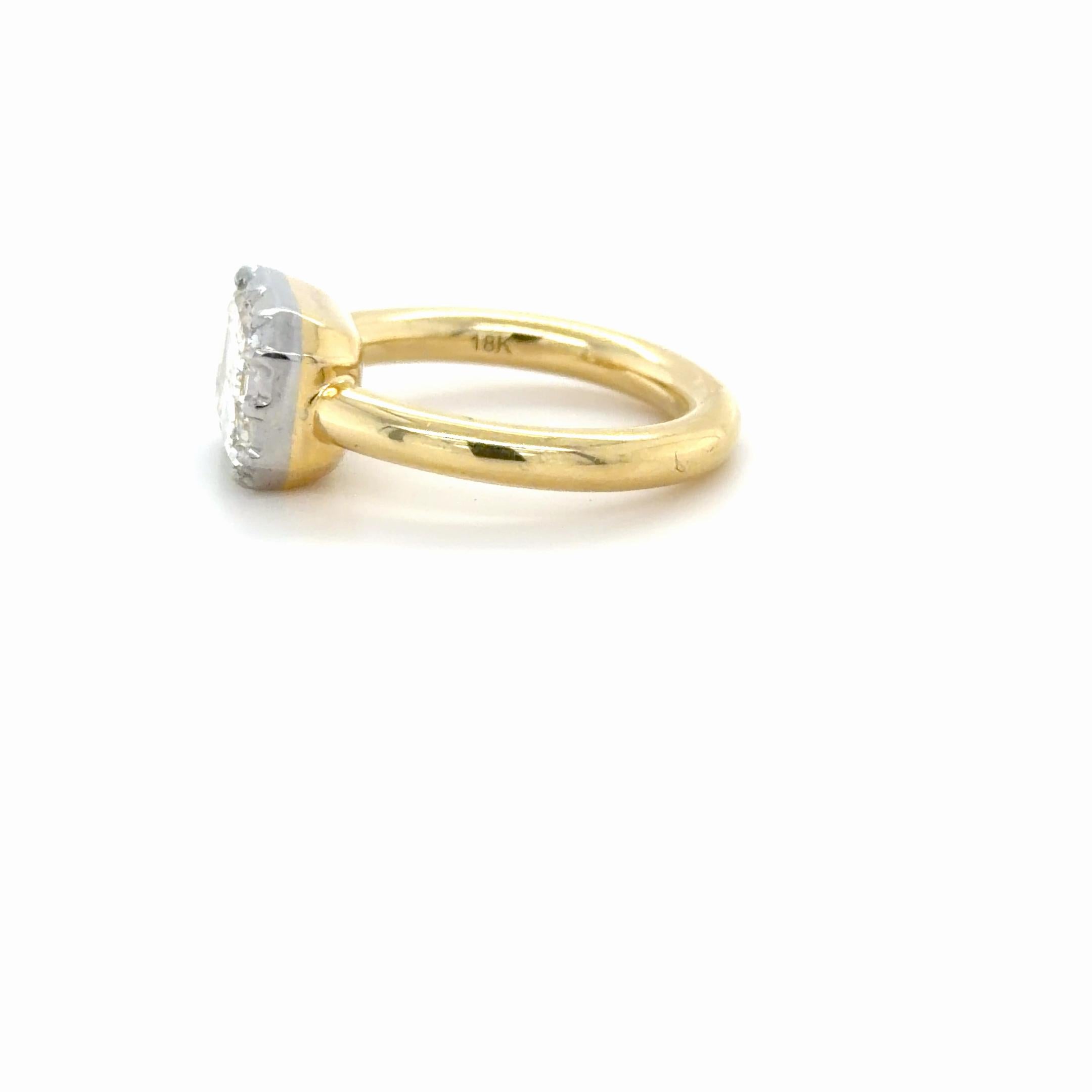 Contemporain Bague en diamant certifié GIA de 3,01 carats, taille émeraude en vente
