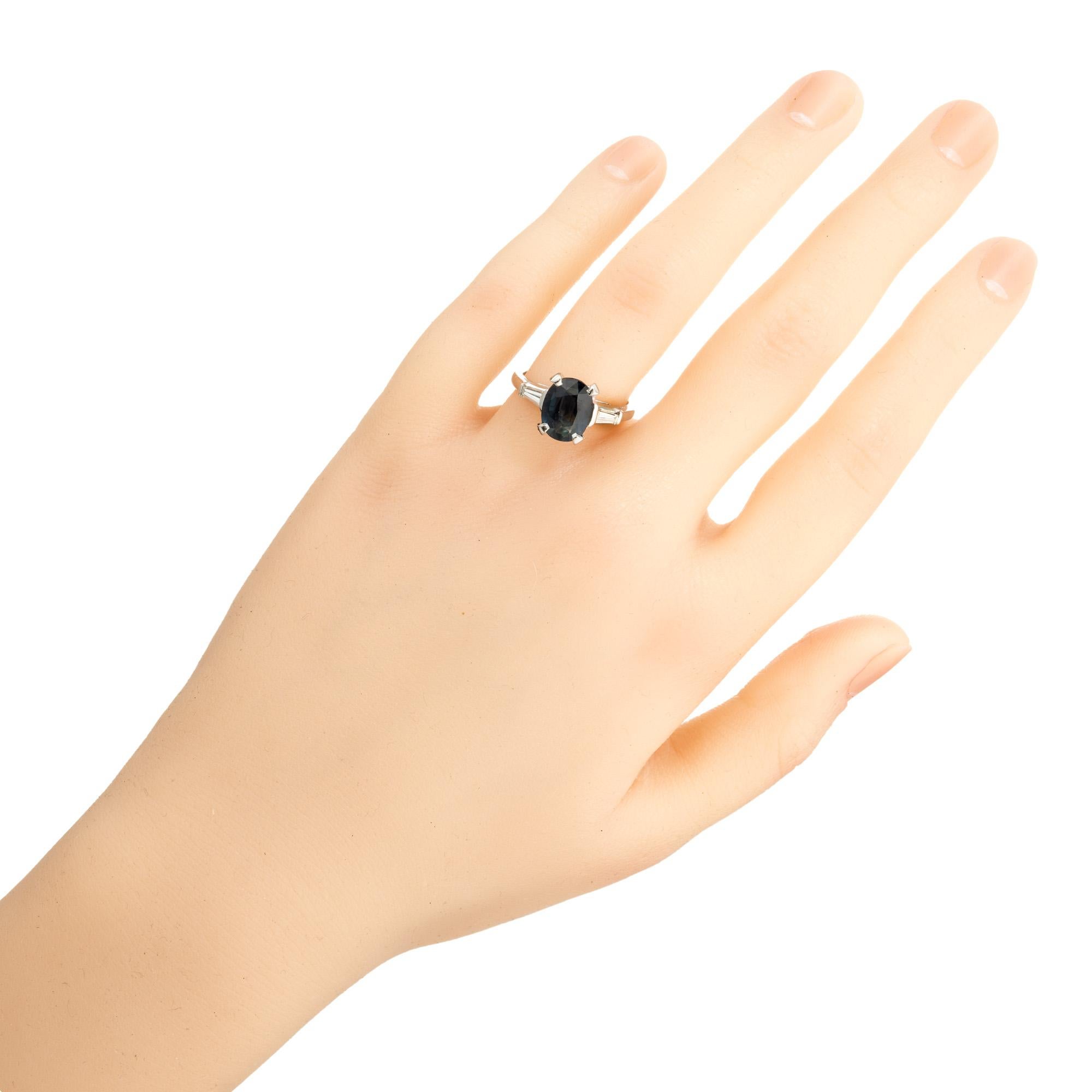 GIA Certified 3.01 Carat Oval Natural Sapphire Diamond Platinum Engagement Ring For Sale 3