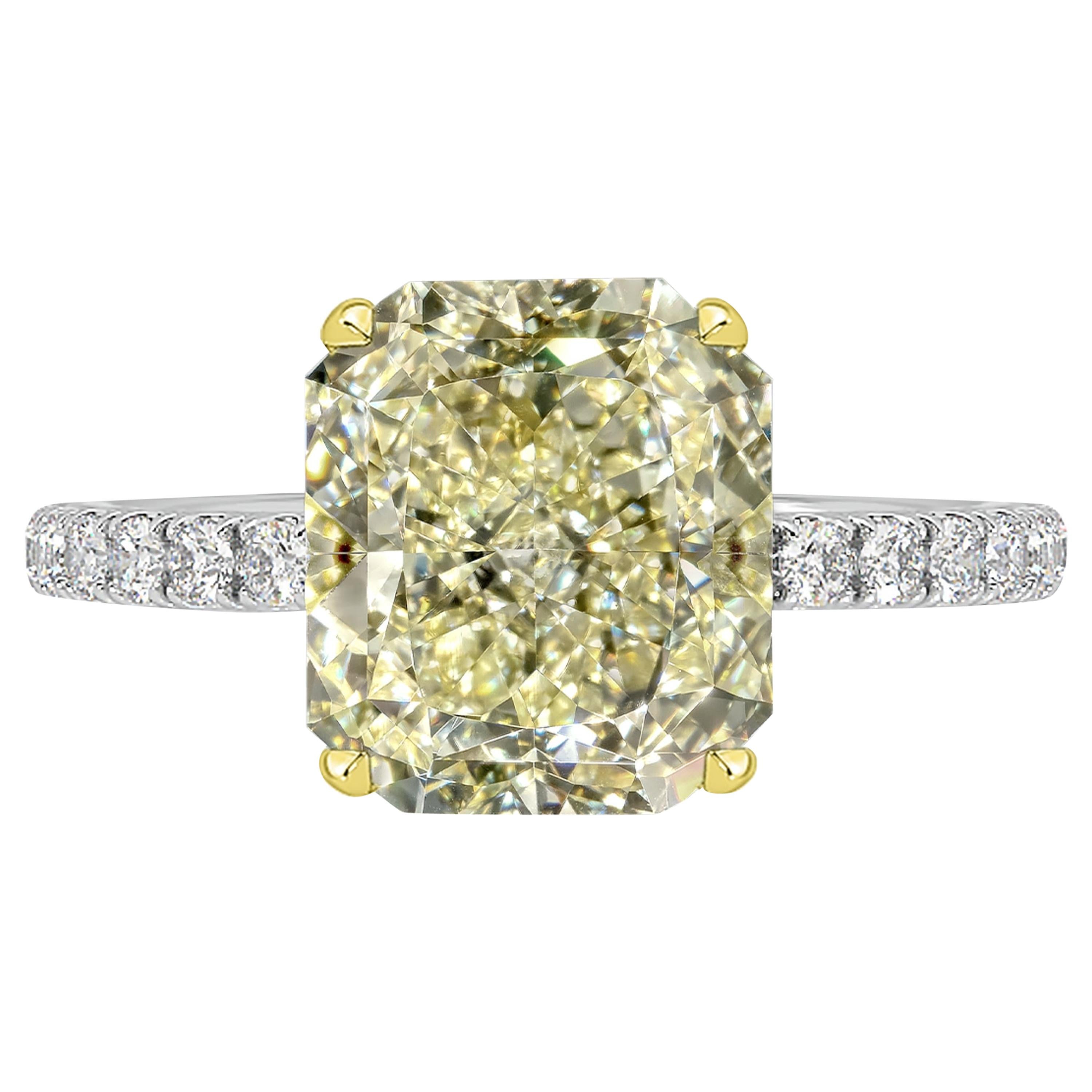 GIA Certified 3.01 Carat Radiant Cut Yellow Diamond Ring For Sale