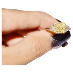 GIA Certified 3.01 Carat U - V Colour VS1 Clarity Diamond Ring