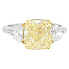GIA Certified 3.01 Carat Y-Z Colour VS1 Clarity Diamond Ring