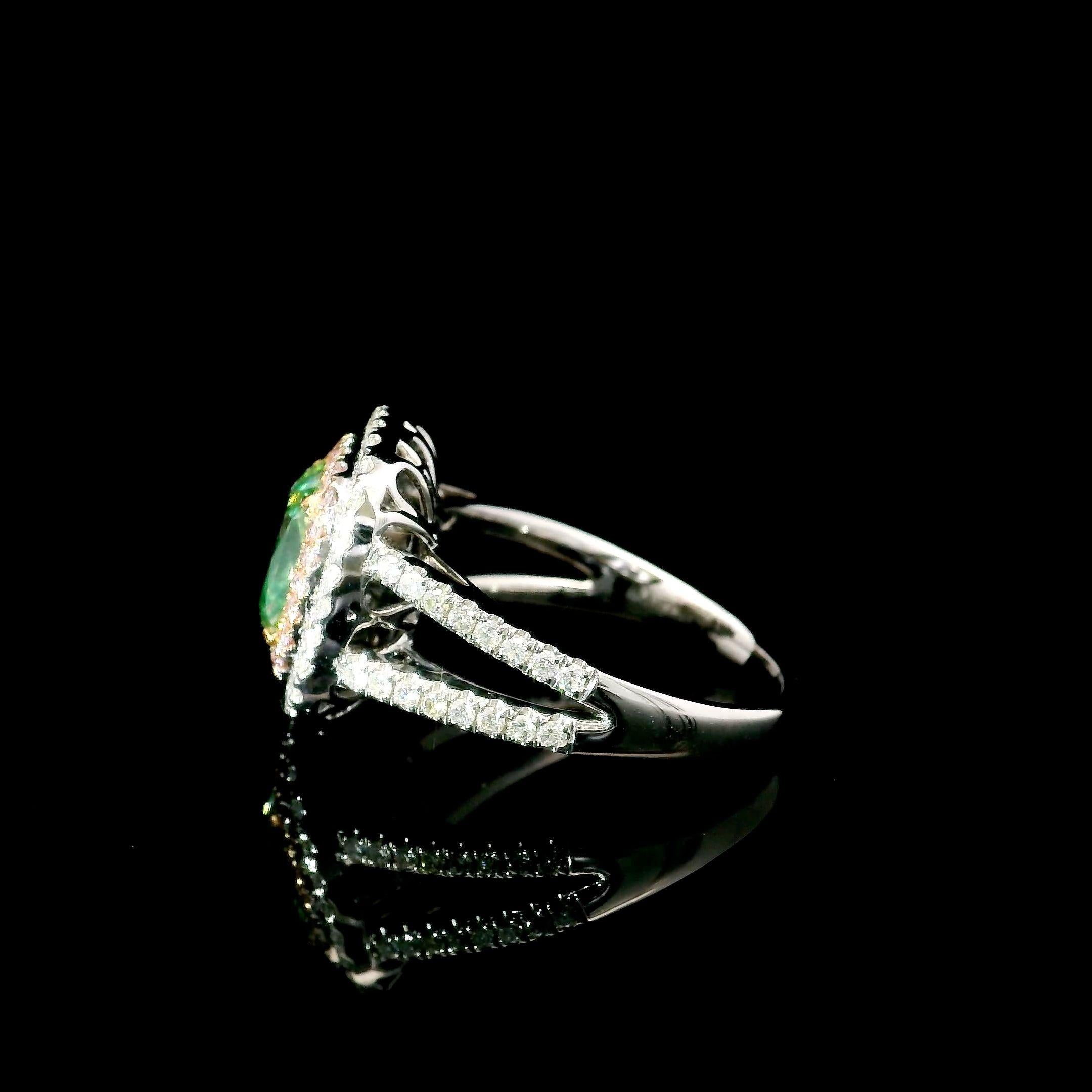 GIA Certified 3.01 CT Fancy Light Brownish Greenish Yellow SI Clarity 18K Ring For Sale 1