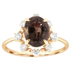 Bague halo de diamants et saphirs naturels ovales rose brunâtre de 3,02 carats certifiés GIA