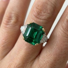 GIA Certified 3.02 Carat Colombian Emerald Diamond Three-Stone Ring in Platinum