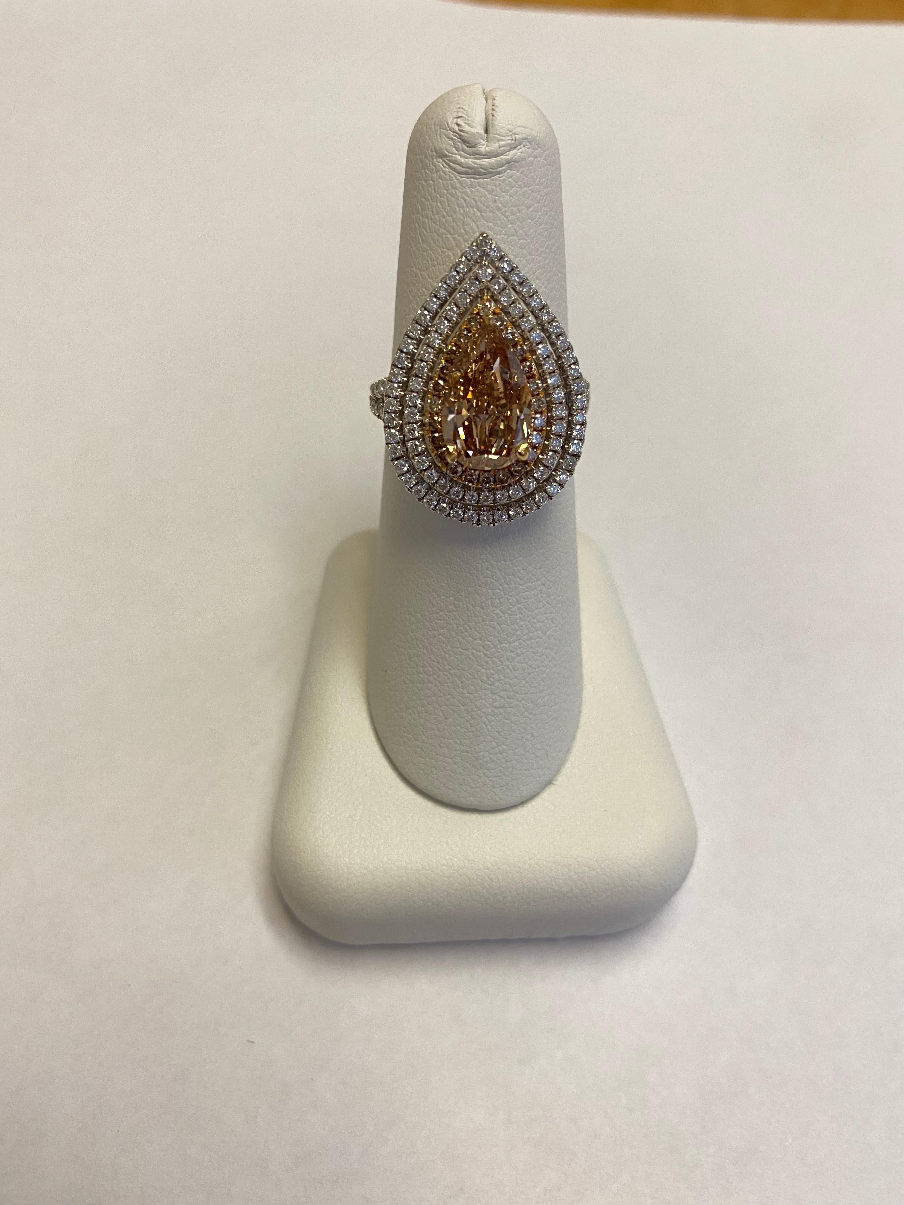 GIA Certified 3.02 Carat Fancy Brown-Orange Diamond Ring In New Condition For Sale In New York, NY