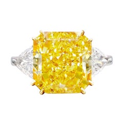 GIA Certified 3.02 Carat Fancy Intense Yellow Diamond Ring Set with Trillion Cut
