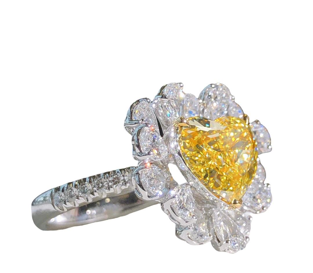 GIA Certified 3.02 Carat Fancy Yellow Heart Cut Diamond Cocktail Ring For Sale 2