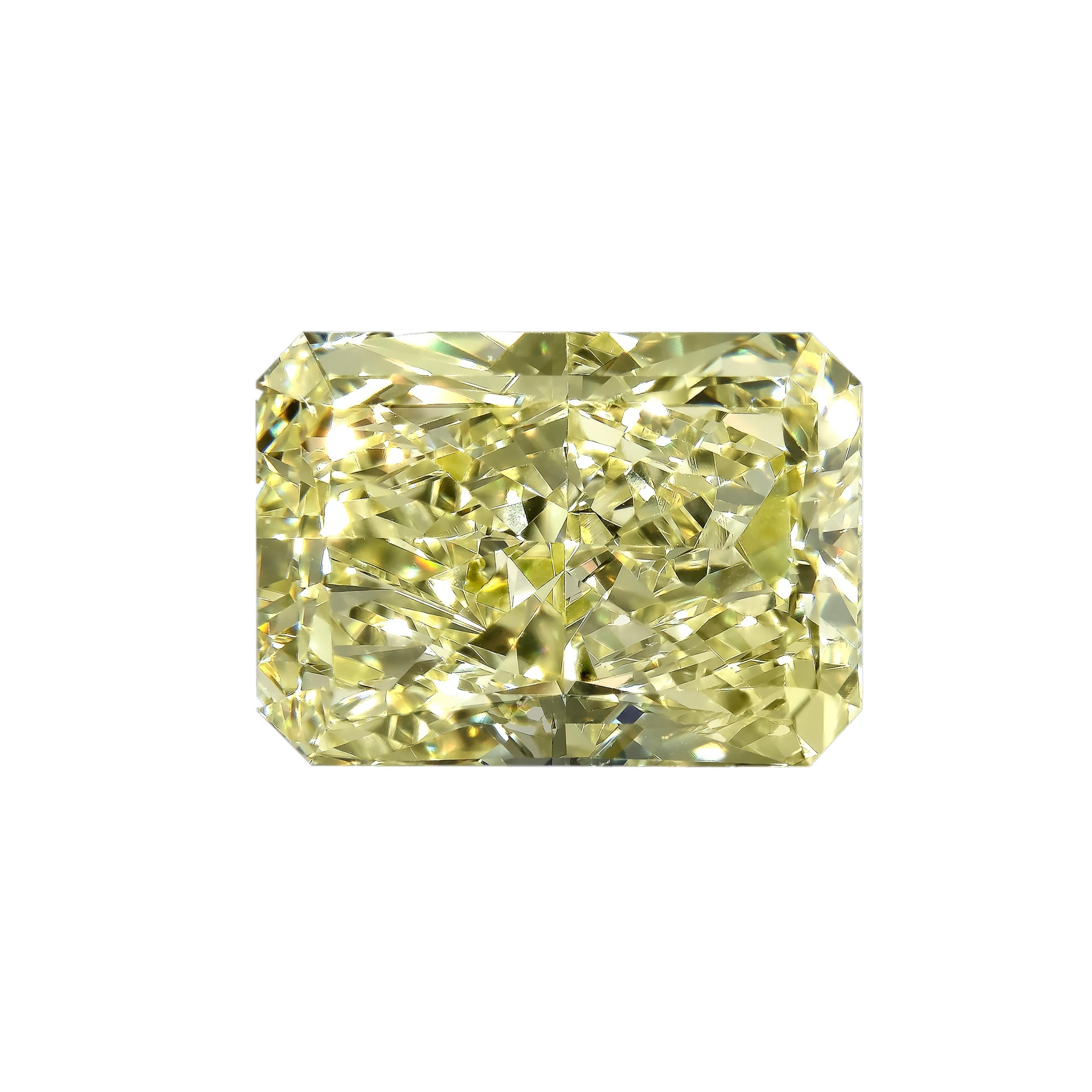 Women's or Men's GIA Certified 3.02 Carat Radiant Cut Yellow Diamond Ring For Sale