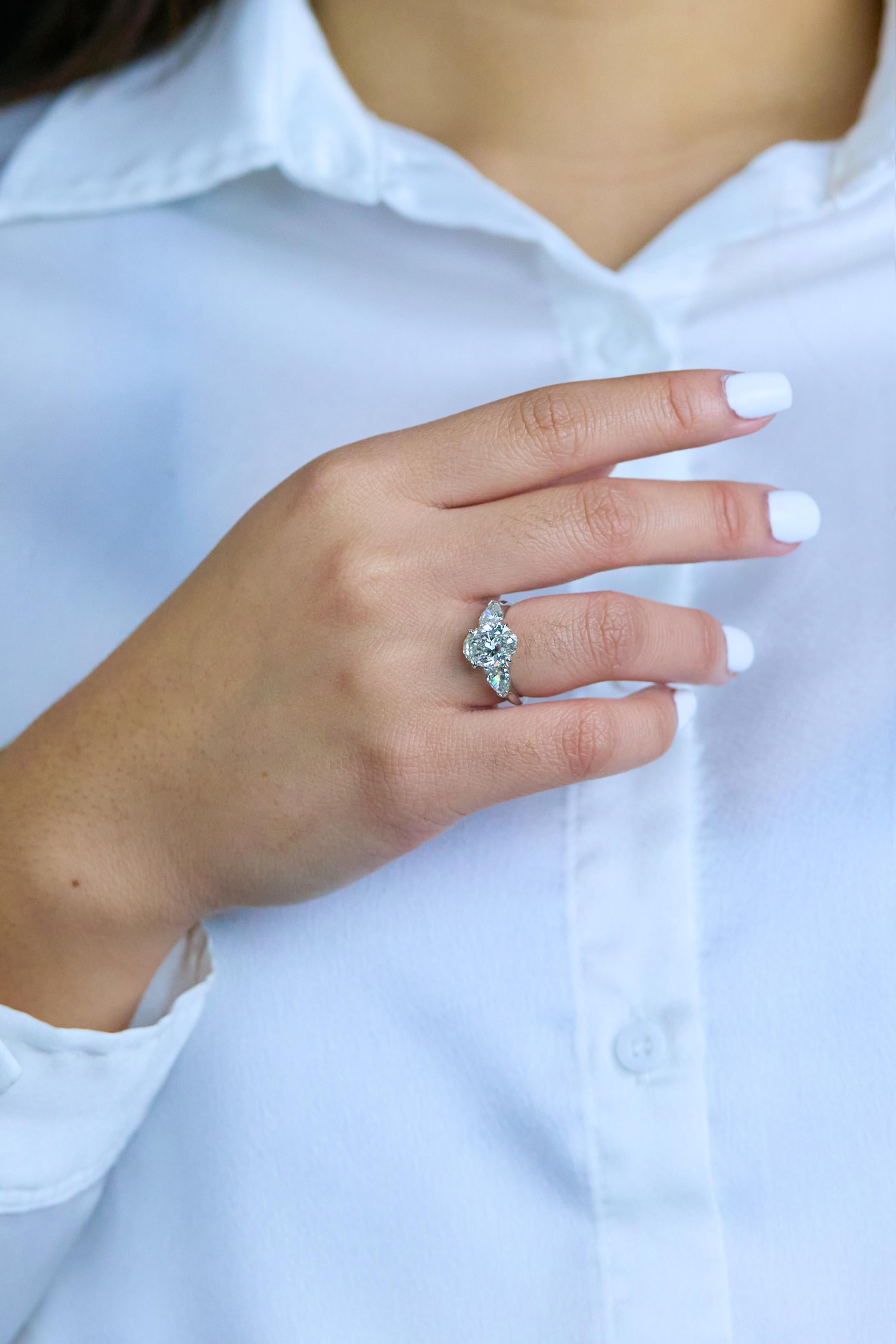 3 carat oval diamond engagement ring