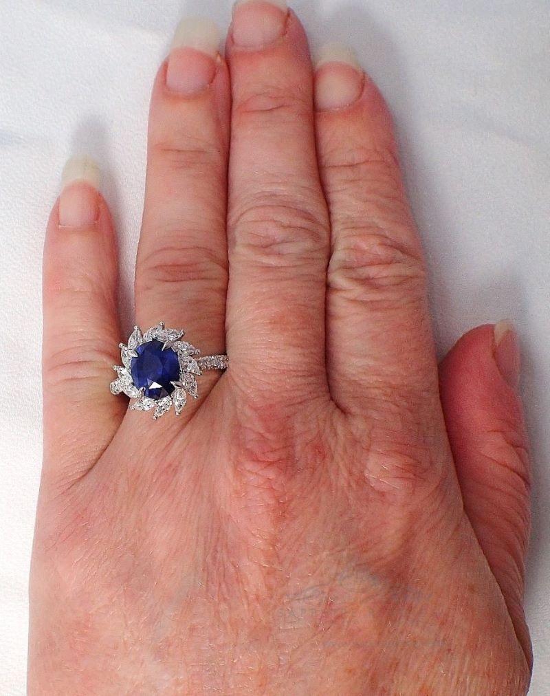 GIA Certified 3.02 ct Platinum Sapphire Ring - Ceylon Blue Sapphire Origin Repor For Sale 2