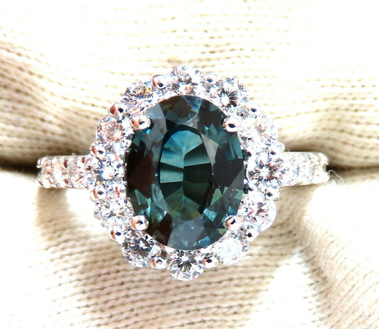 GIA Certified 3.03 Carat Green Blue Sapphire Diamond Ring Fine In New Condition For Sale In New York, NY